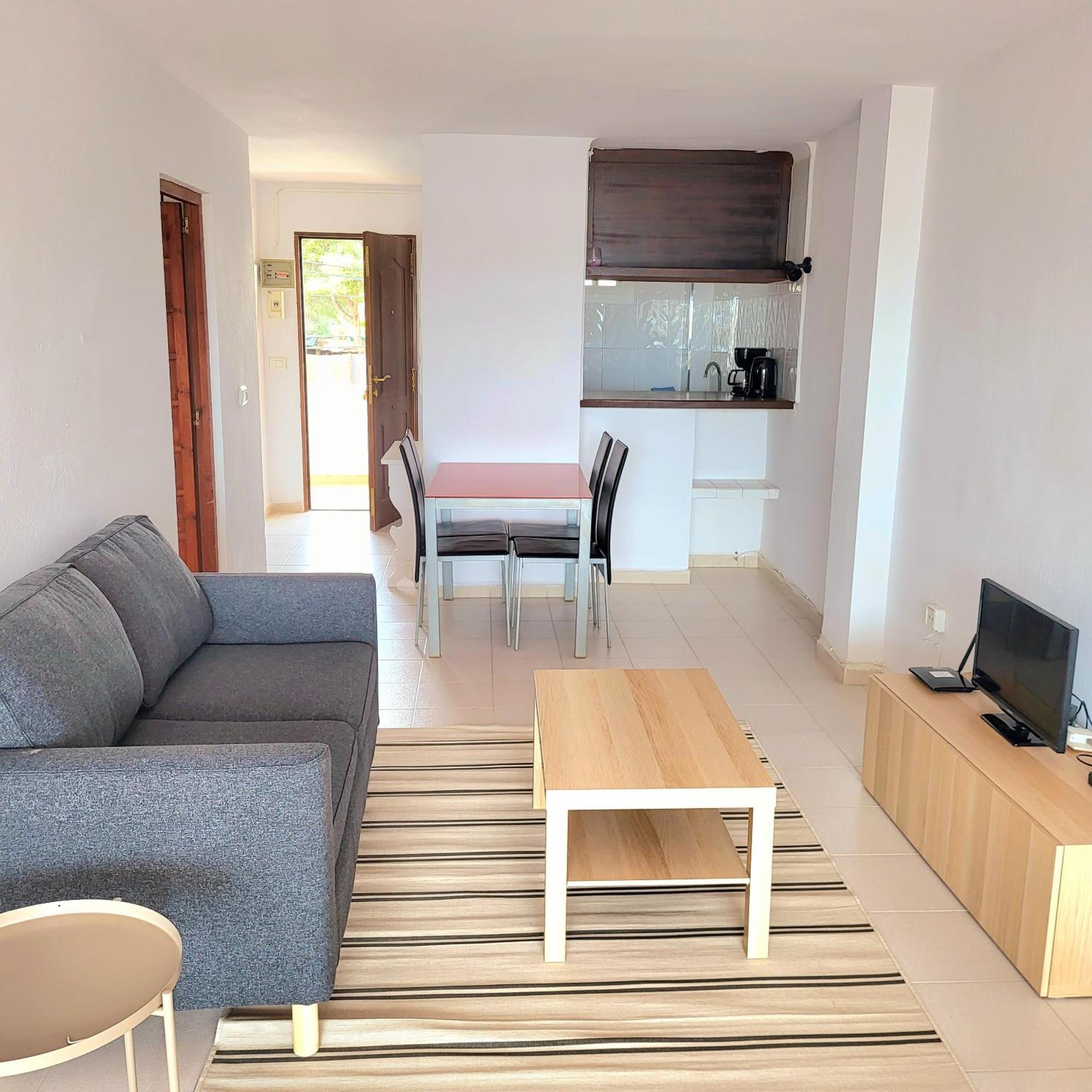 Siesta Mar Apartamentos Ibiza Santa Eulària des Riu Extérieur photo